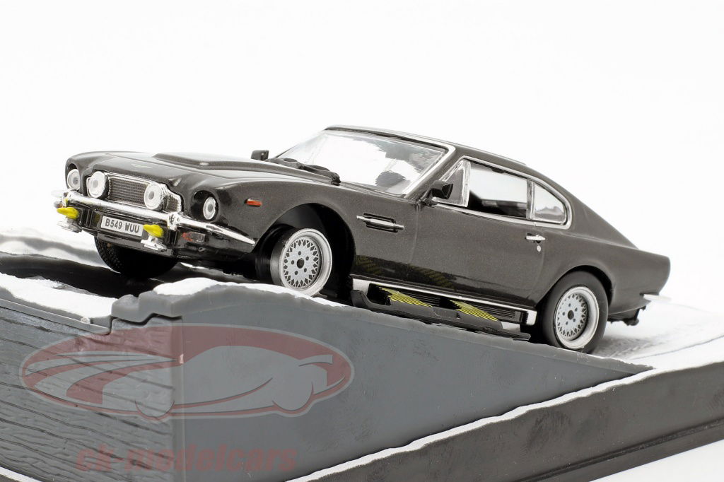 ixo-1-43-aston-martin-v8-vantage-james-bond-movie-car-der-hauch-des-todes-dy014/