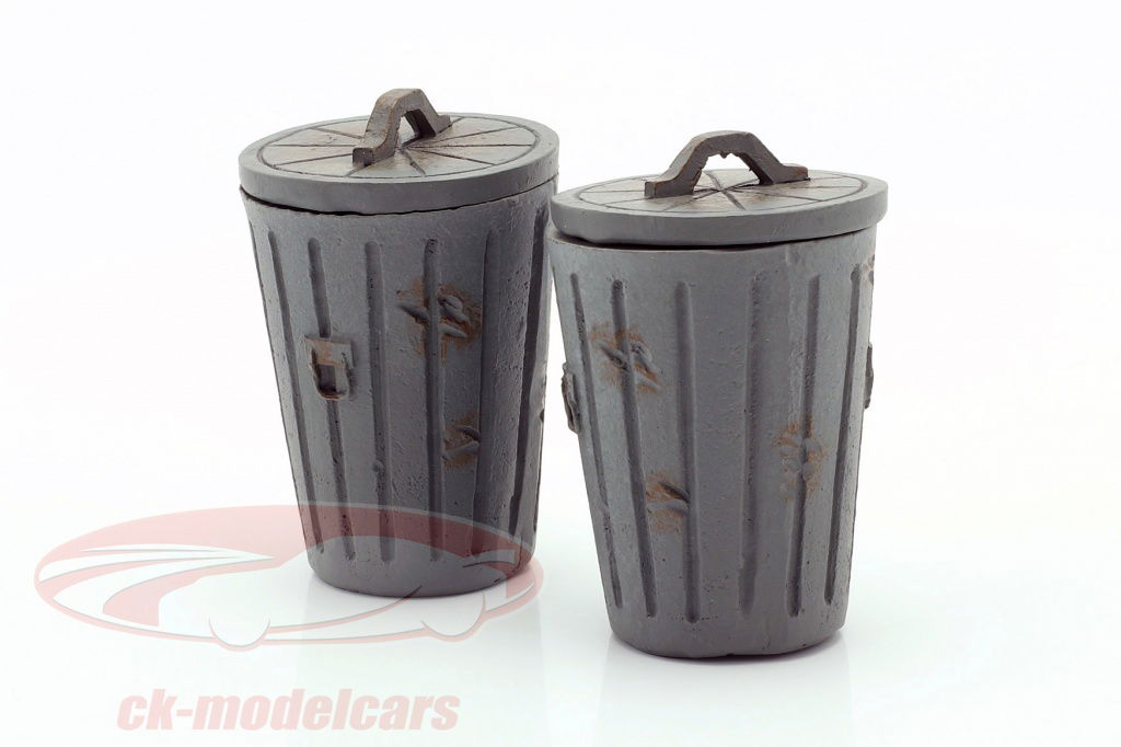 american-diorama-1-18-set-with-2-trash-cans-grey-ad23978/