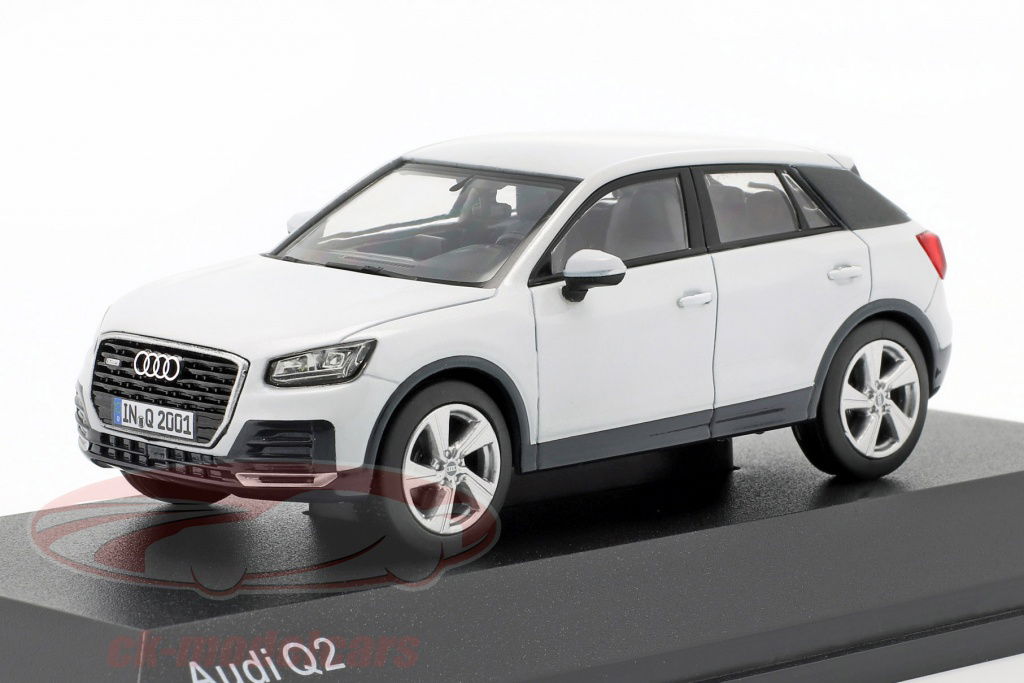 iscale-1-43-audi-q2-ga-bygger-2016-gletscher-hvid-5011602631/