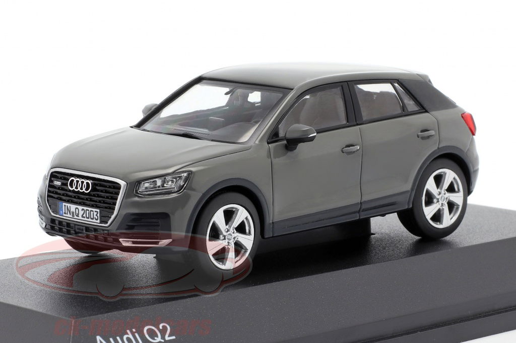 iscale-1-43-audi-q2-quantum-grau-5011602633/