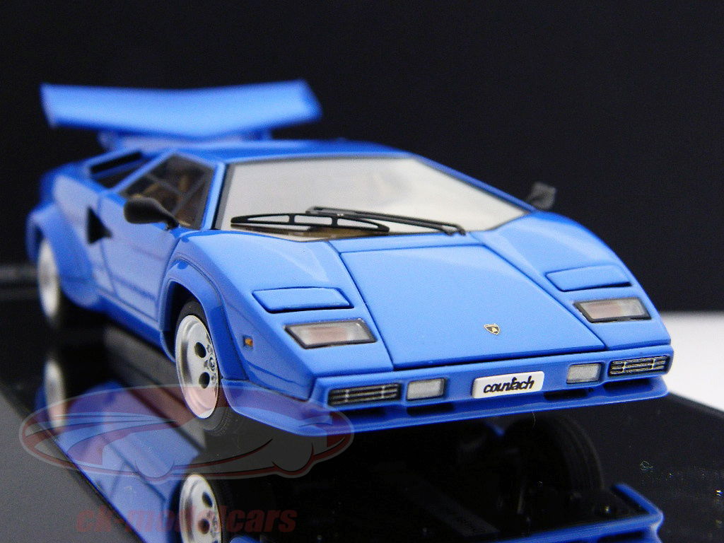 autoart-1-43-lamborghini-countach-5000s-54534/