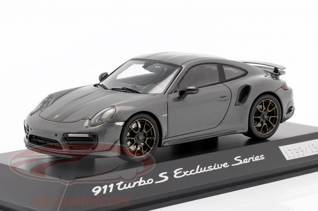 Spark 1:43 Porsche 911 (991) Turbo S Exclusive Series gray