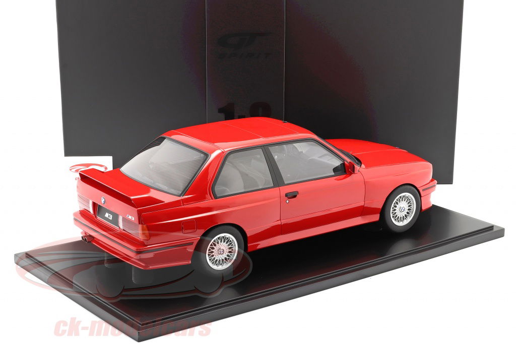 GT-SPIRIT 1:8 BMW M3 (E30) year 1986 brilliant red with