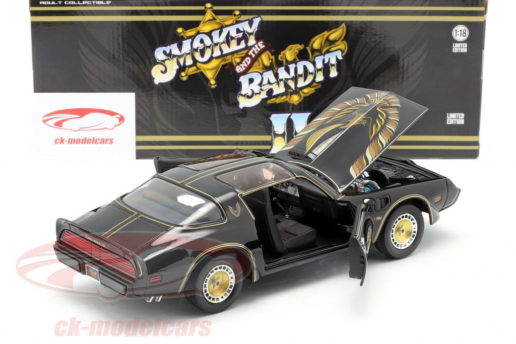 Greenlight 1:18 Pontiac Firebird Trans Am Movie Smokey and