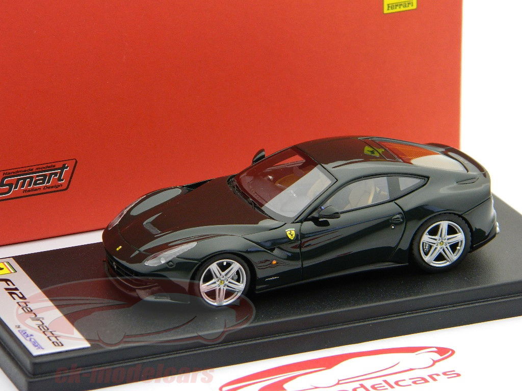 looksmart-1-43-ferrari-f12-berlinetta-salon-de-geneve-2012-british-racing-green-ls397f/