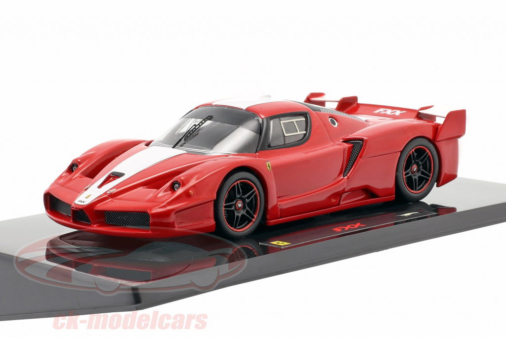 hotwheels-elite-1-43-ferrari-fxx-2006-red-with-white-stripe-n5605/