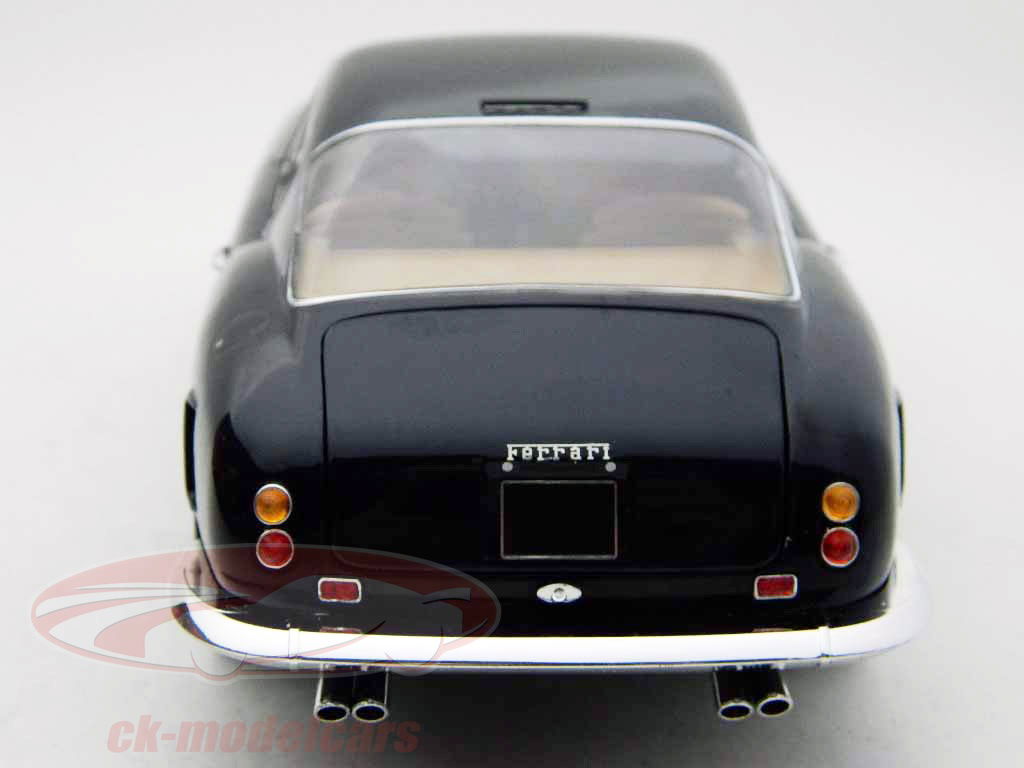 HotWheels Elite 1:18 Ferrari 250 GT Berlinetta Passo Corto
