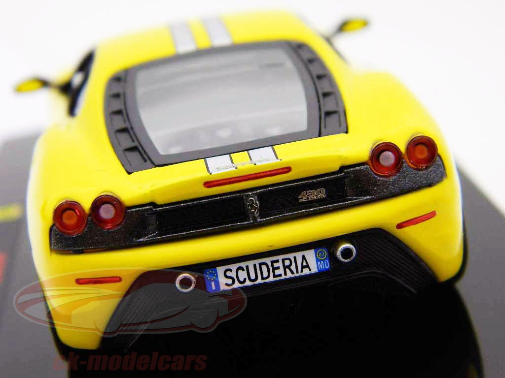 HotWheels Elite 1:43 Ferrari F430 Scuderia yellow with