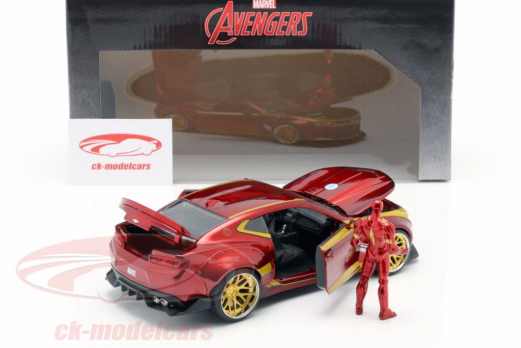 ミニカー 1:24 IRON MAN &amp; 2016 CHEVROLET CAMARO Iron Man Hollywood Rides 2016 Chevy Camaro 1:24 Scale Die