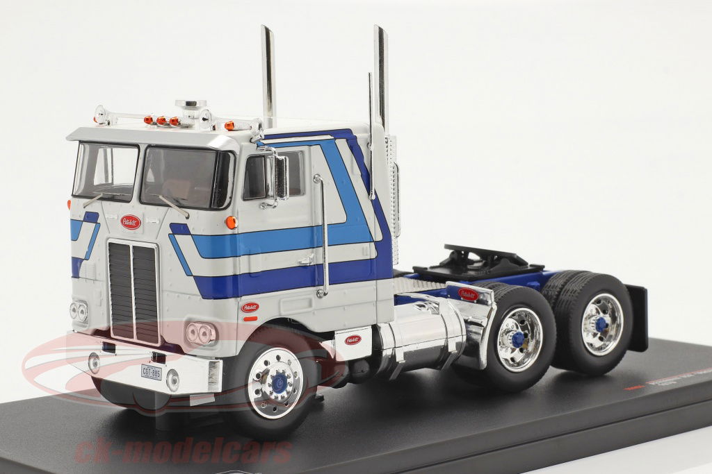 ixo-1-43-peterbilt-352-pacemaker-camion-ano-de-construccion-1979-blanco-azul-tr065/
