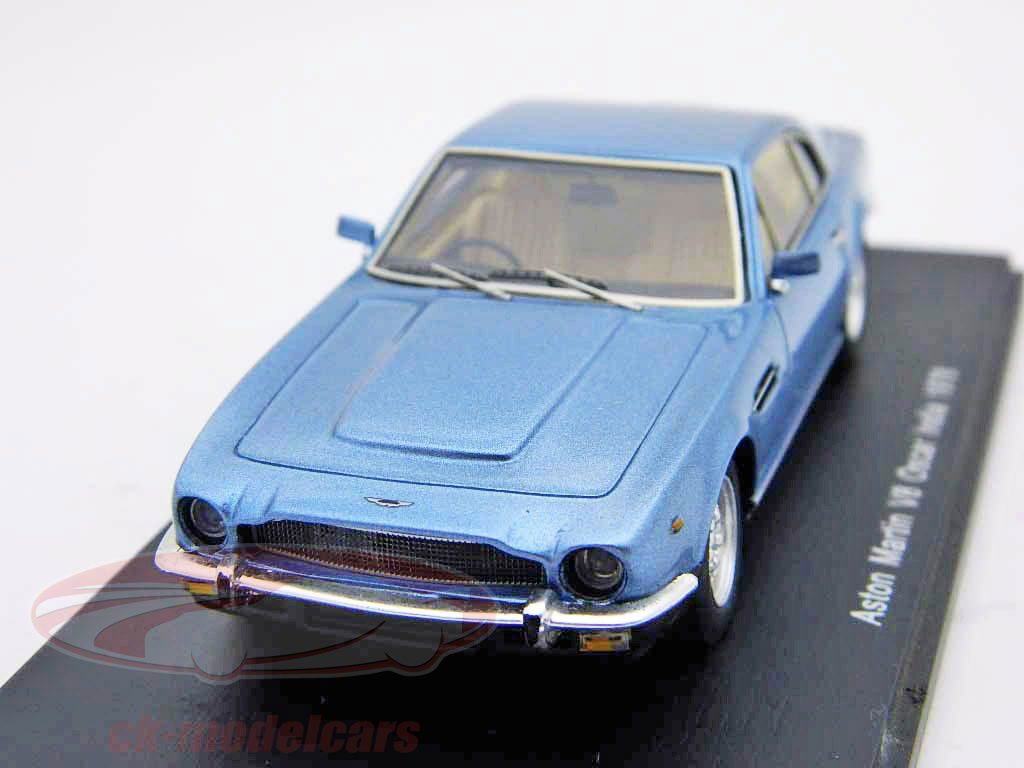 Spark 1:43 Aston Martin V8 Oscar India 1978 metallic blue