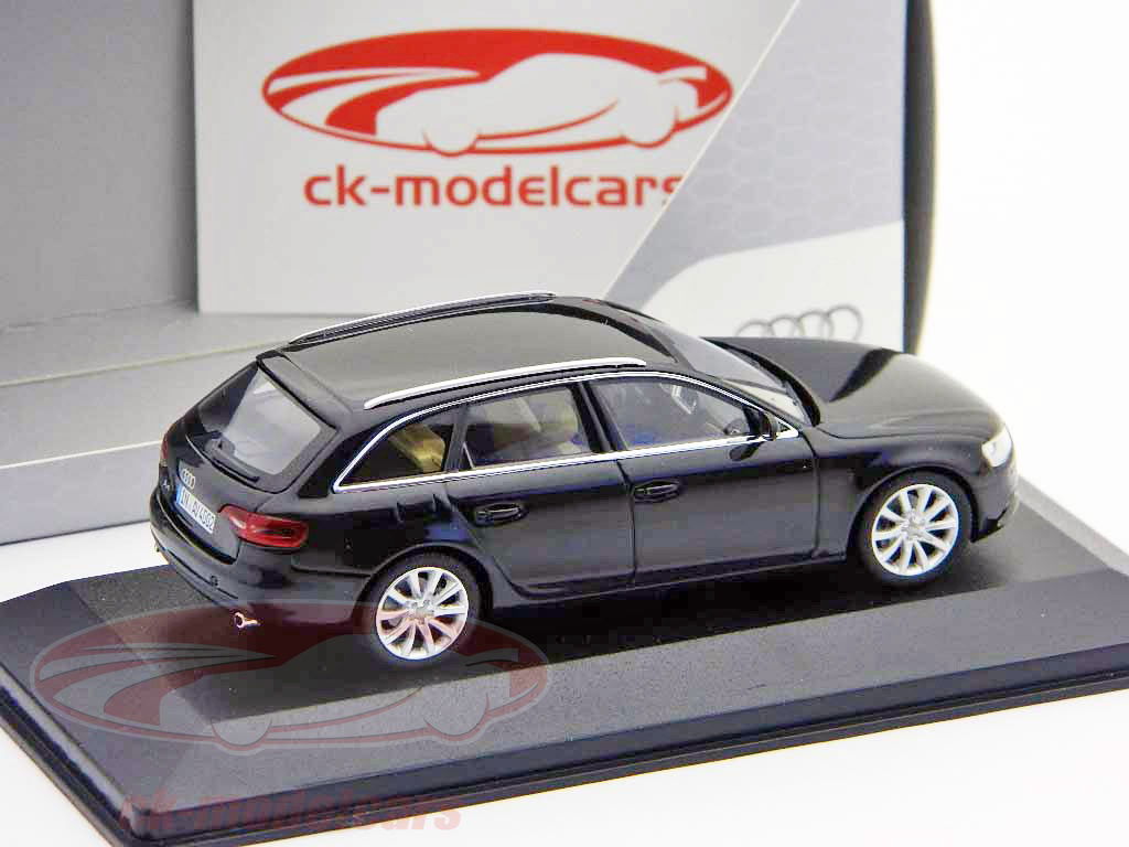 Audi A4 Avant 黒 1/43スケール Audi A4 Avant 黒 1/43スケール