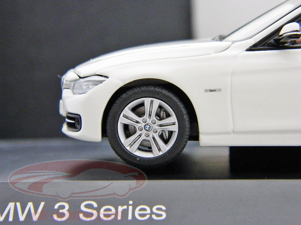 jadi-modelcraft-1-43-f30-bmw-3-serie-330i-jaar-2012-alpine-wit-jadi-80-42-2-212-868/