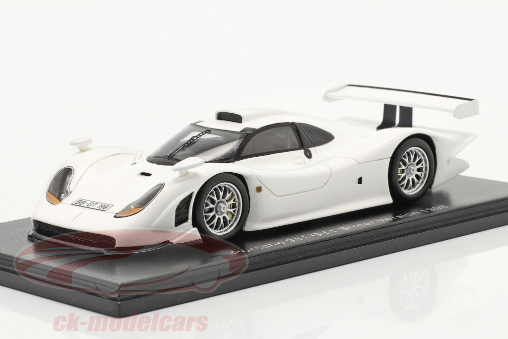 spark-1-43-porsche-911-gt1-street-version-1998-wit-s5998/