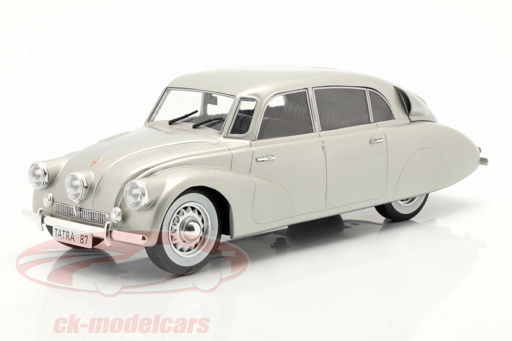 modelcargroup-1-18-tatra-87-year-1937-silver-modelcar-group-mcg18221/