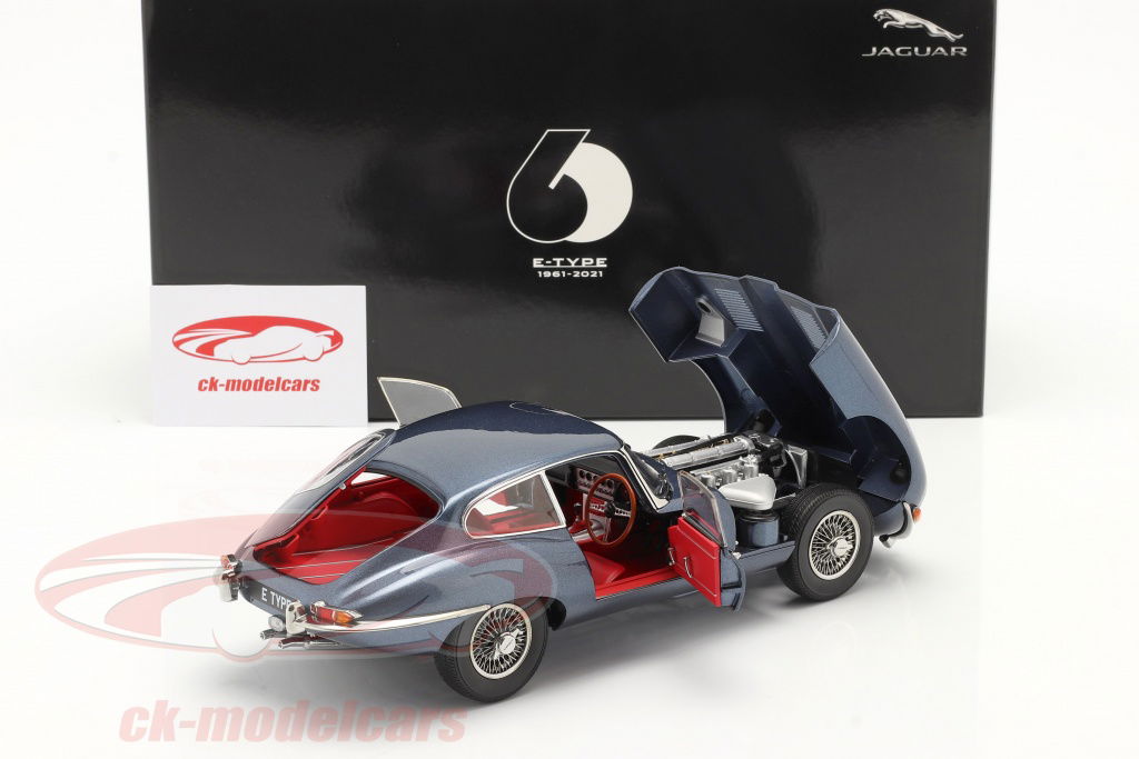 Kyosho Jaguar E-Type Coupe RHD year 1961 dark blue metallic