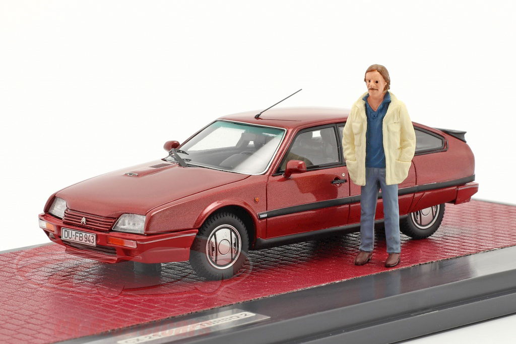 matrix-1-43-citroen-cx-25-gti-turbo-2-1986-tv-series-tatort-with-figure-red-mx40304-112/