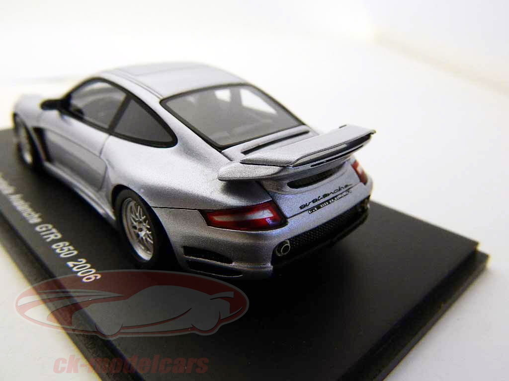 Spark 1:43 ポルシェGEMBALLA雪崩GTR 650モデル2006