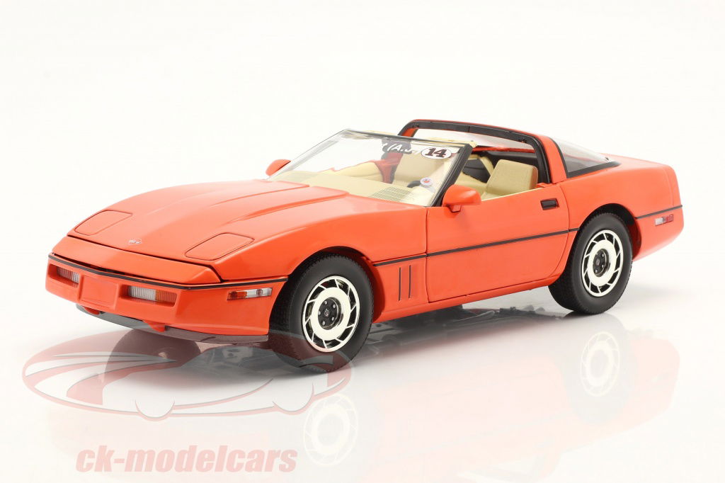 greenlight-1-18-chevrolet-corvette-c4-year-1984-hugger-orange-13595/