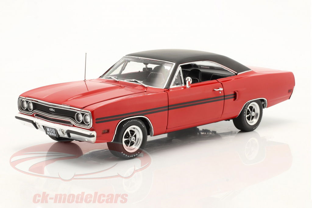 gmp-1-18-plymouth-gtx-1970-series-televisees-the-mod-squad-1968-73-rouge-le-noir-18941/