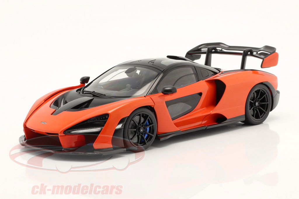 AUTOart 1:18 McLaren Senna 建設年 2018 オレンジ 76078 モデル
