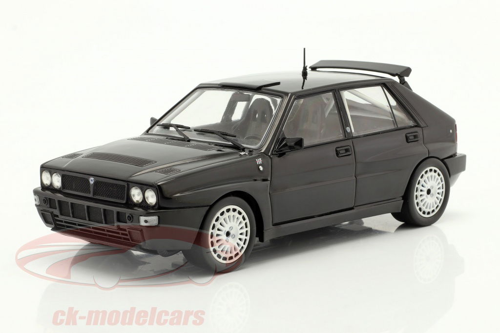 whitebox-1-24-lancia-delta-integrale-16v-schwarz-wb124087/