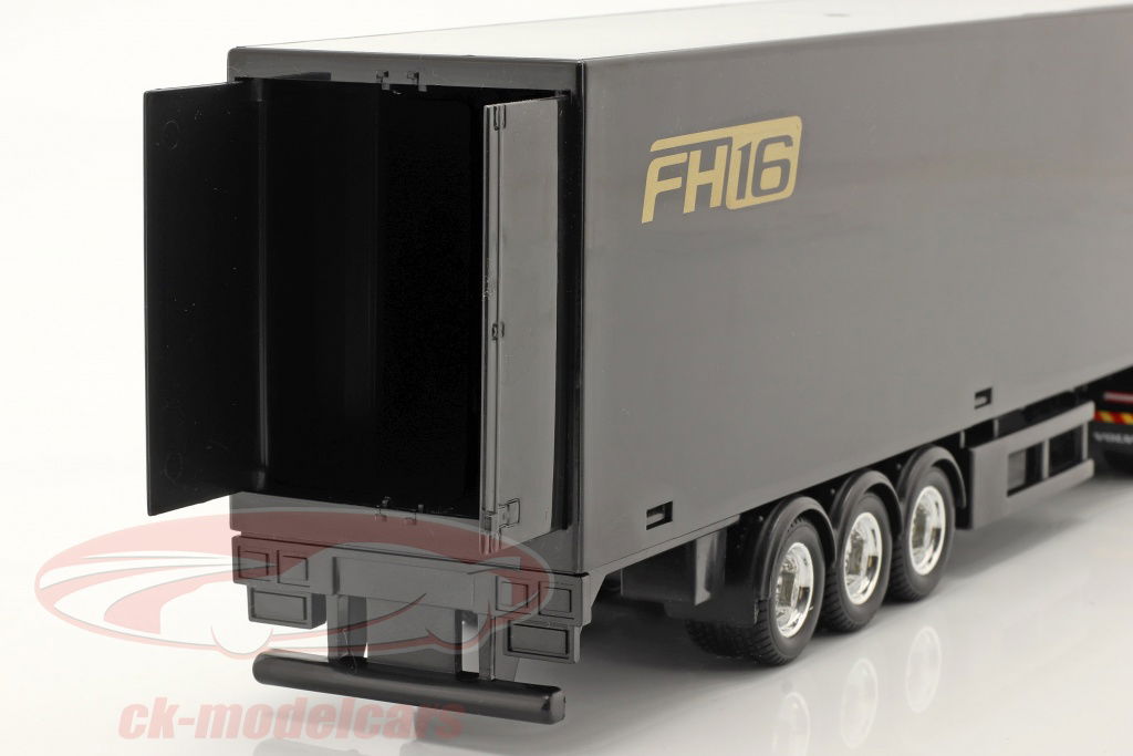 VOLVO FH 16 GLOBETROTTER ミニカー 1/43 VOLVO FH16 GLOBETROTTER 750 XXL TOYO TIRES 1:43 Bburago