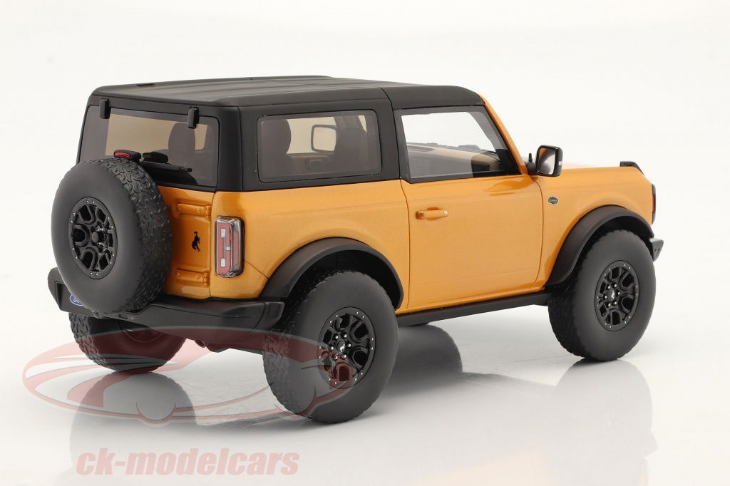 GT-SPIRIT 1:18 Ford Bronco Wildtrak year 2021 cyber orange