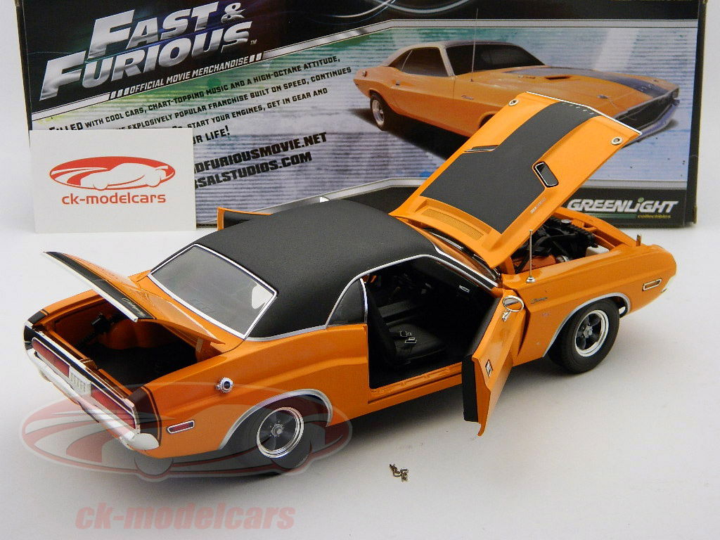 Greenlight 1:18 ダッジチャレンジャーR / T車作品ワイルド