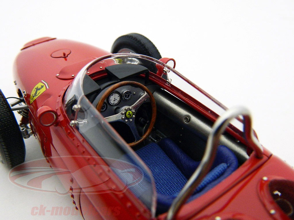CMC 1:18 フェラーリディノ156 F1 Sharknose世界チャンピオン