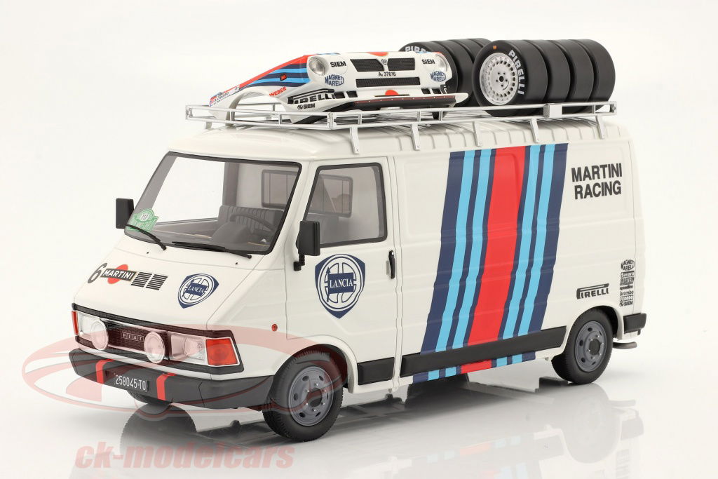 ottomobile-1-18-fiat-242-lancia-martini-rallye-team-assistance-1986-ot910/
