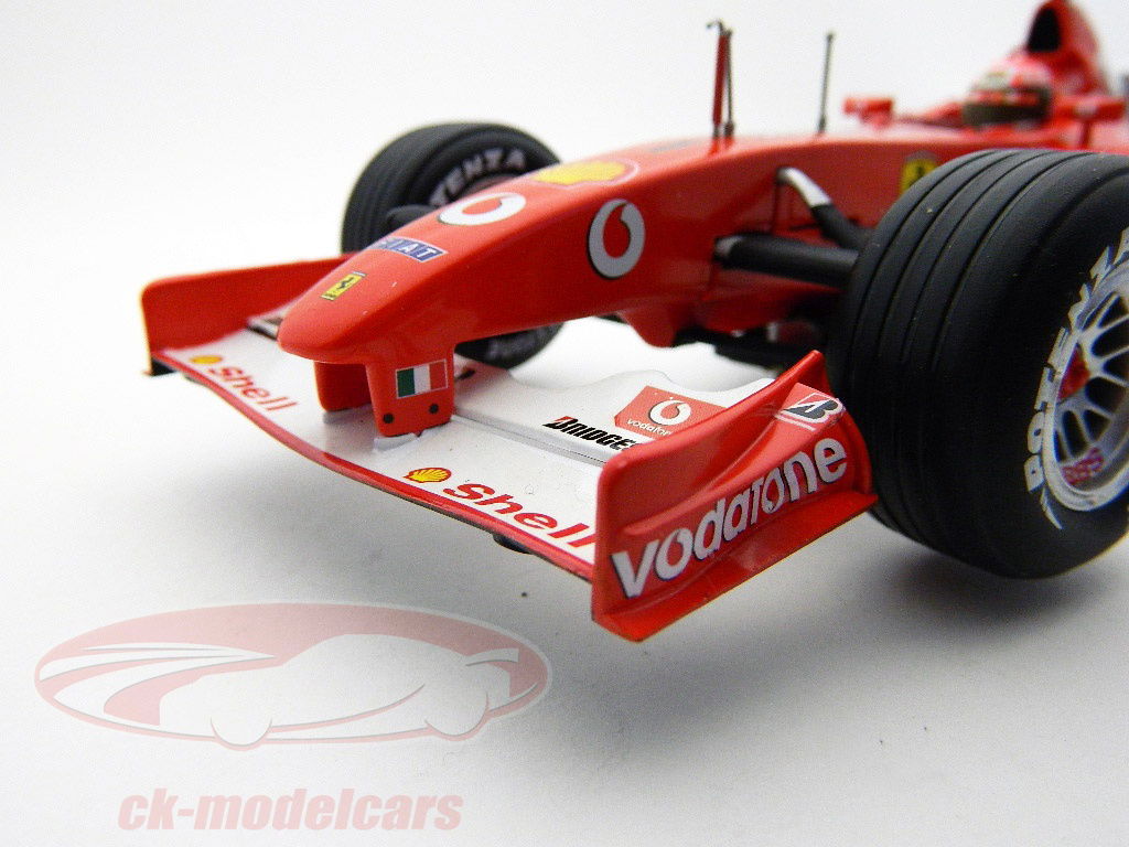 ホットウィール 1/18 Ferrari フェラーリ F2002 シューマッハ HotWheels 1:18 マールボロM.シューマッハフェラーリF2002