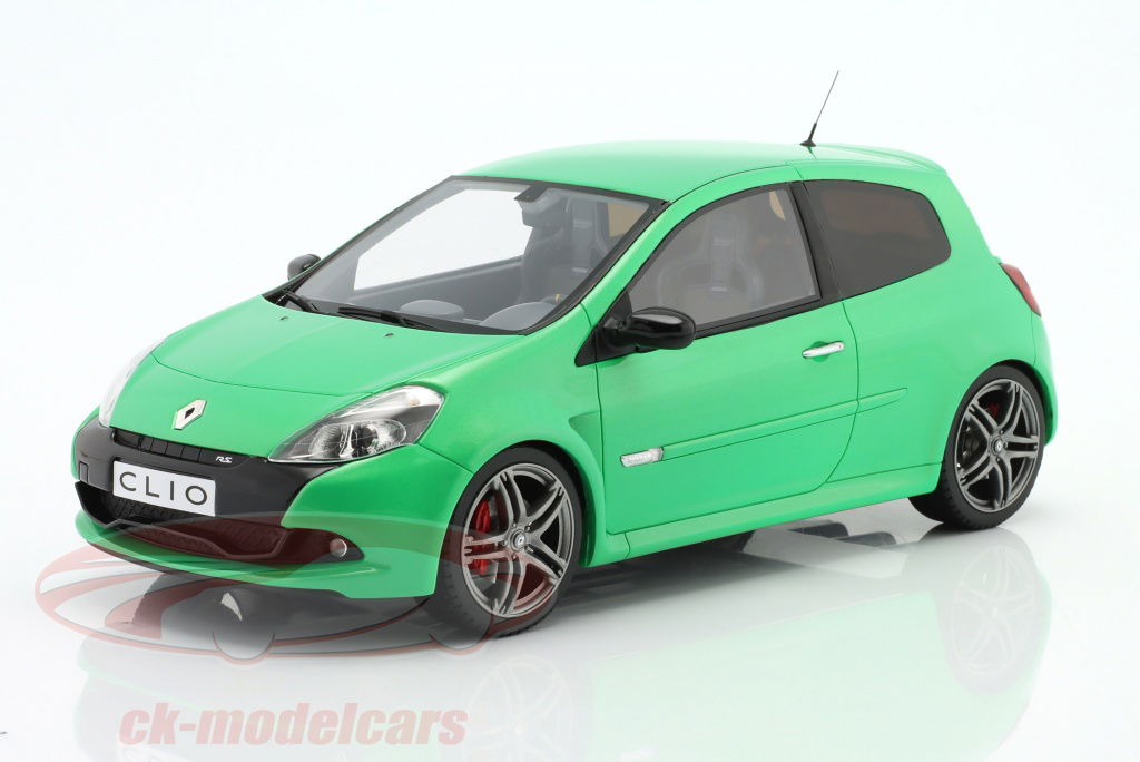 ottomobile-1-18-renault-clio-3-phase-2-rs-2011-ot900/