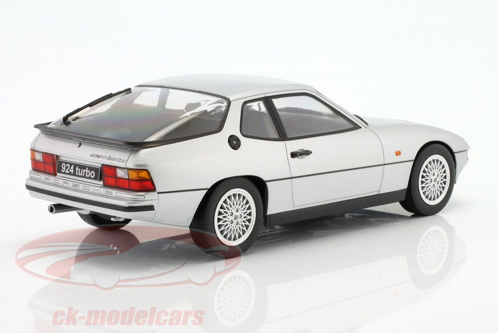 KK-Scale 1:18 Porsche 924 Turbo Baujahr 1986 silber