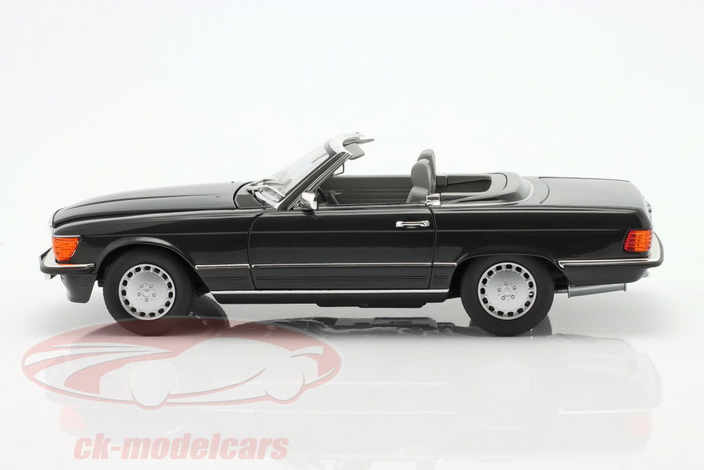 305-107 1/18 メルセデスベンツ C-KLASSE Cabriolet 305-107 1/18 Mercedes-Benz C-KLASSE Cabriolet | eBay