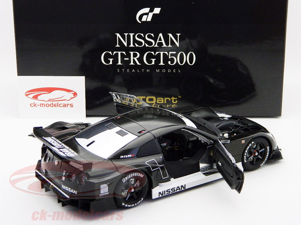 ミニカー AUTOart 1/18 GTR s-l400.jpg