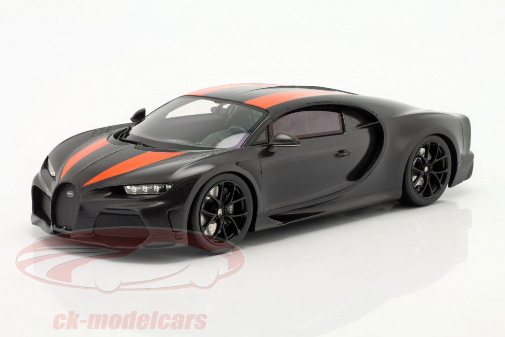 true-scale-1-18-bugatti-chiron-super-sport-300-auto-record-mundial-304773-mph-2019-ts0363/