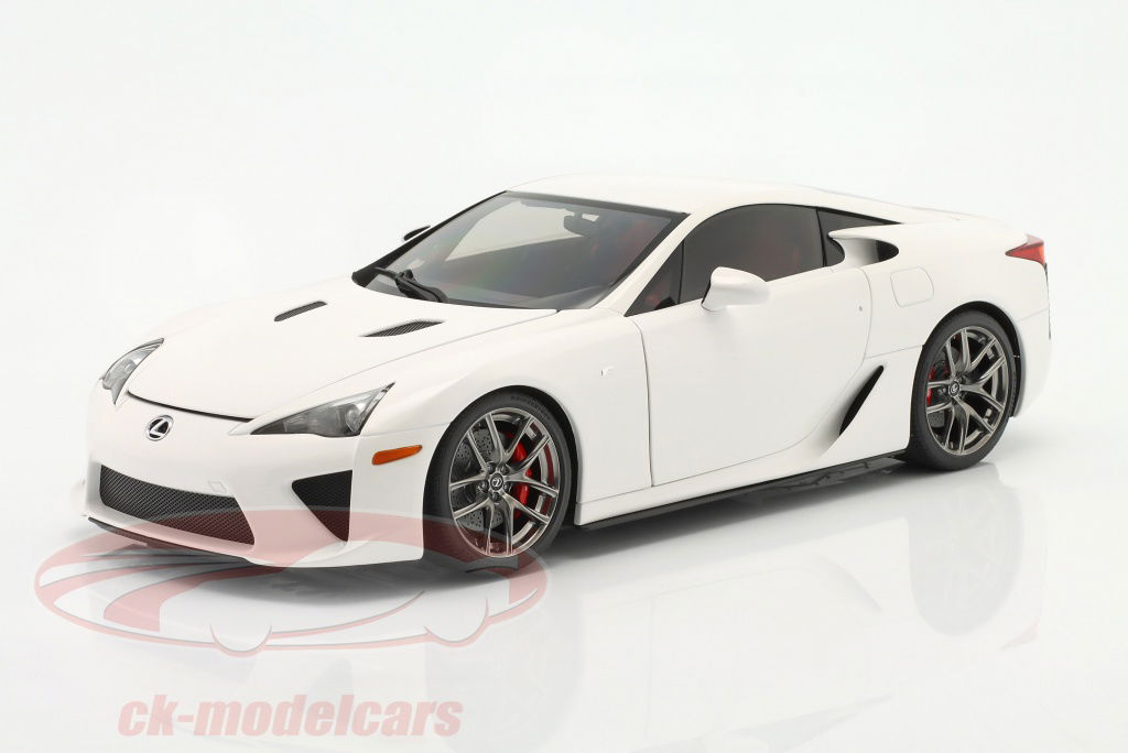 autoart-1-18-lexus-lfa-bouwjaar-2010-wit-78850/