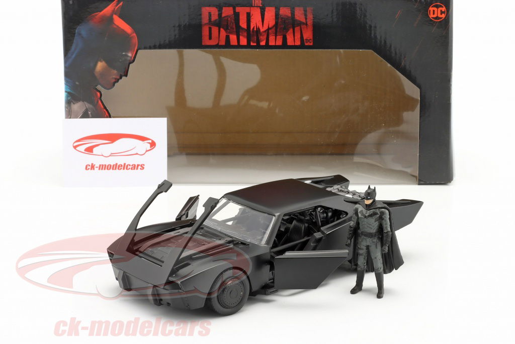 Jadatoys 1:24 Batmobile with Batman figure Movie The Batman