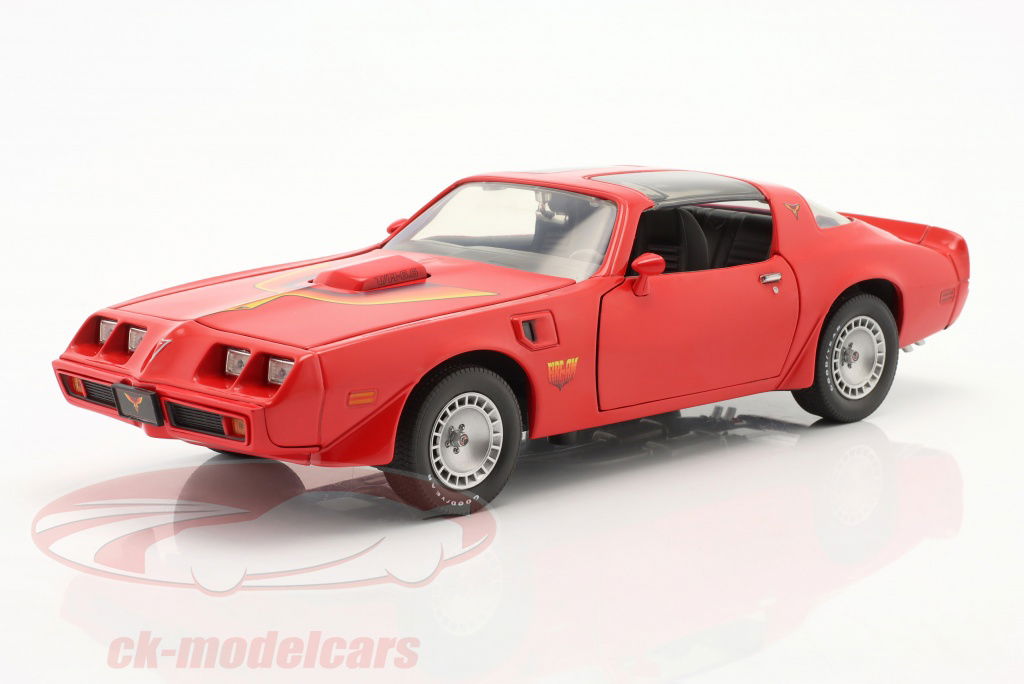 greenlight-1-18-pontiac-firebird-t-a-year-1979-red-13613/