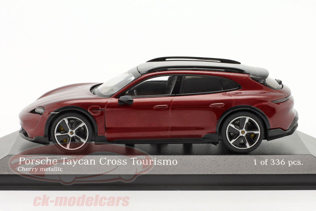 Minichamps 1:43 Porsche Taycan Cross Turismo Turbo S 2022
