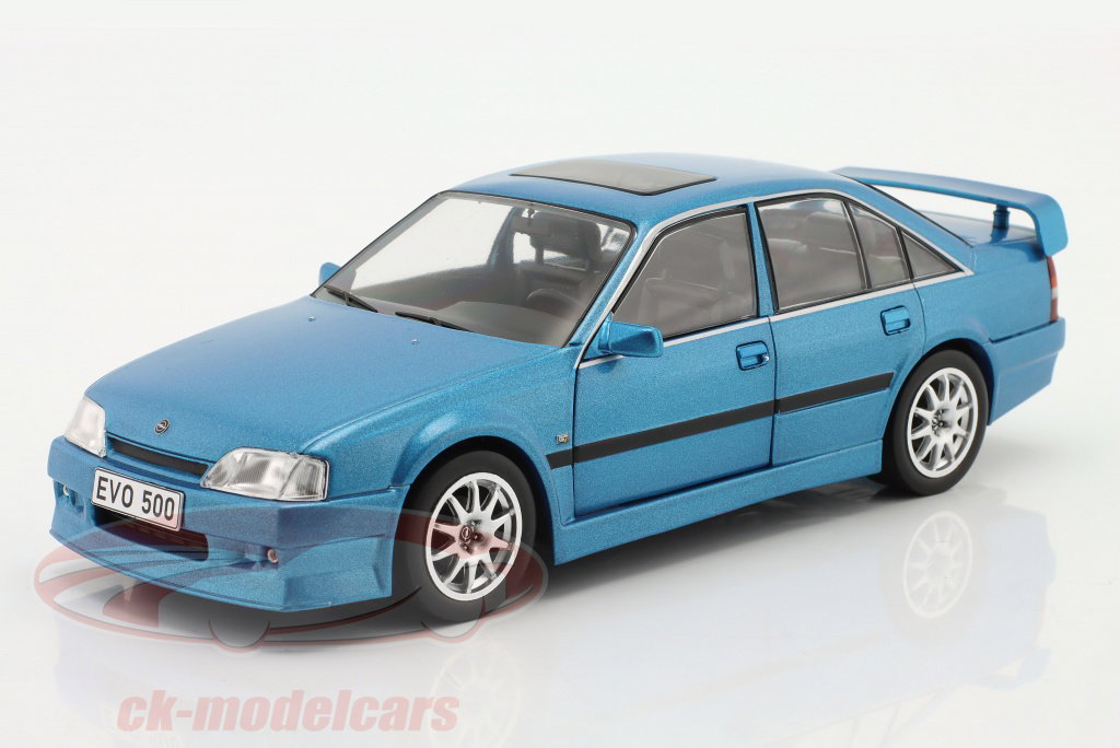 whitebox-1-24-opel-omega-evolution-500-bleu-metallique-wb124138-o/