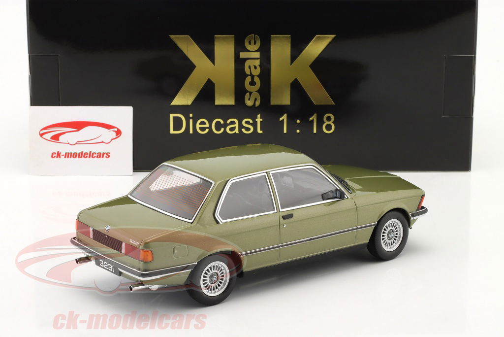 BMW 323i (e21) Yellow 1:43 80420029561 Y MINICHAMPS diecast