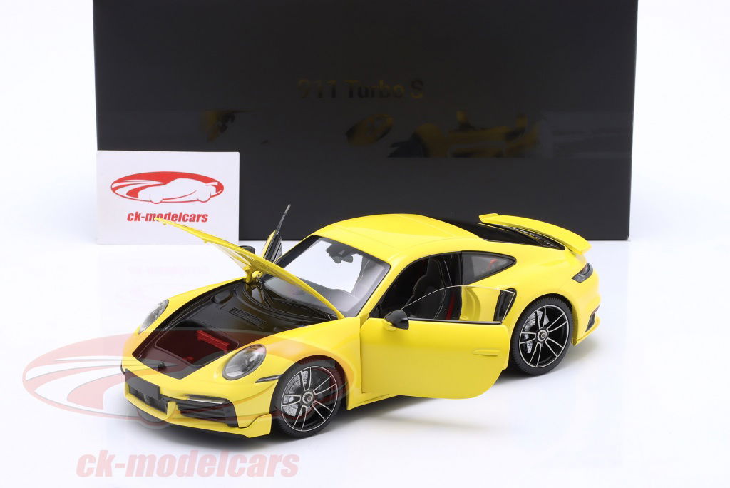 MINICHAMPS Porsche 911 Turbo S 限定200個 Minichamps 1:18 Porsche 911 (992) Turbo S Coupe Sport Design