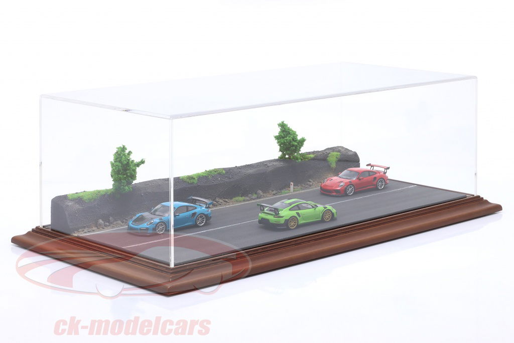 kazu・オーダー品・1/43パドック・ディスプレーBOX / ジオラマ kazu・オーダー品・1/43パドック・ディスプレーBOX / ジオラマ