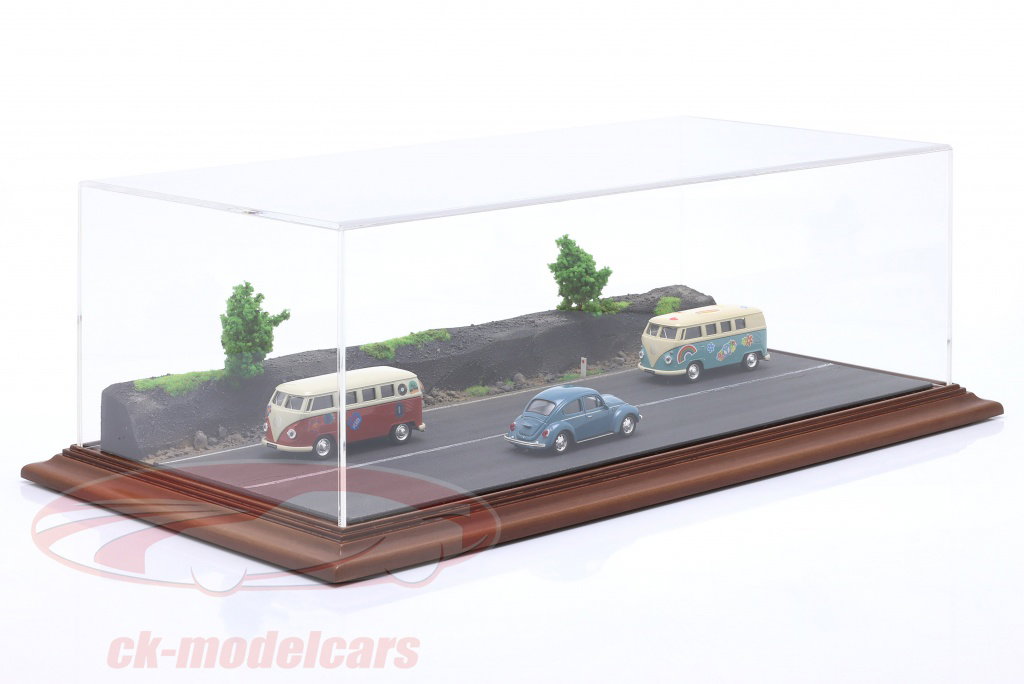 High quality Acrylic Showcase with Diorama base plate Forest Road