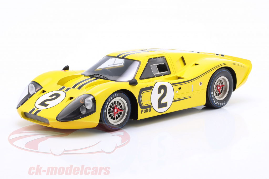 Spark 1:18 Ford GT40 Mk IV #2 4th 24h LeMans 1967 McLaren