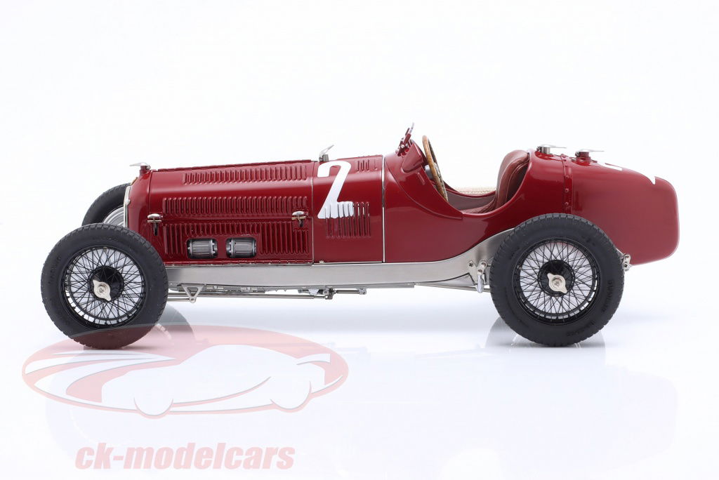 CMC 1:18 Rudolf Caracciola Alfa Romeo Tipo B (P3) #2 Winner