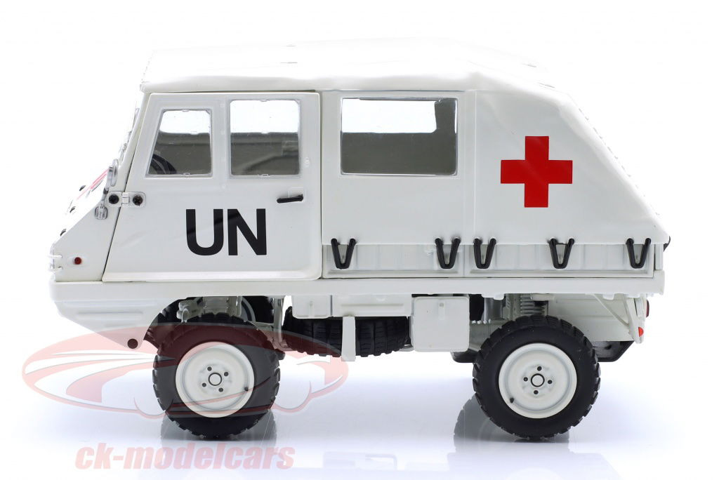 Schuco 1:18 Steyr-Puch Haflinger United Nations white