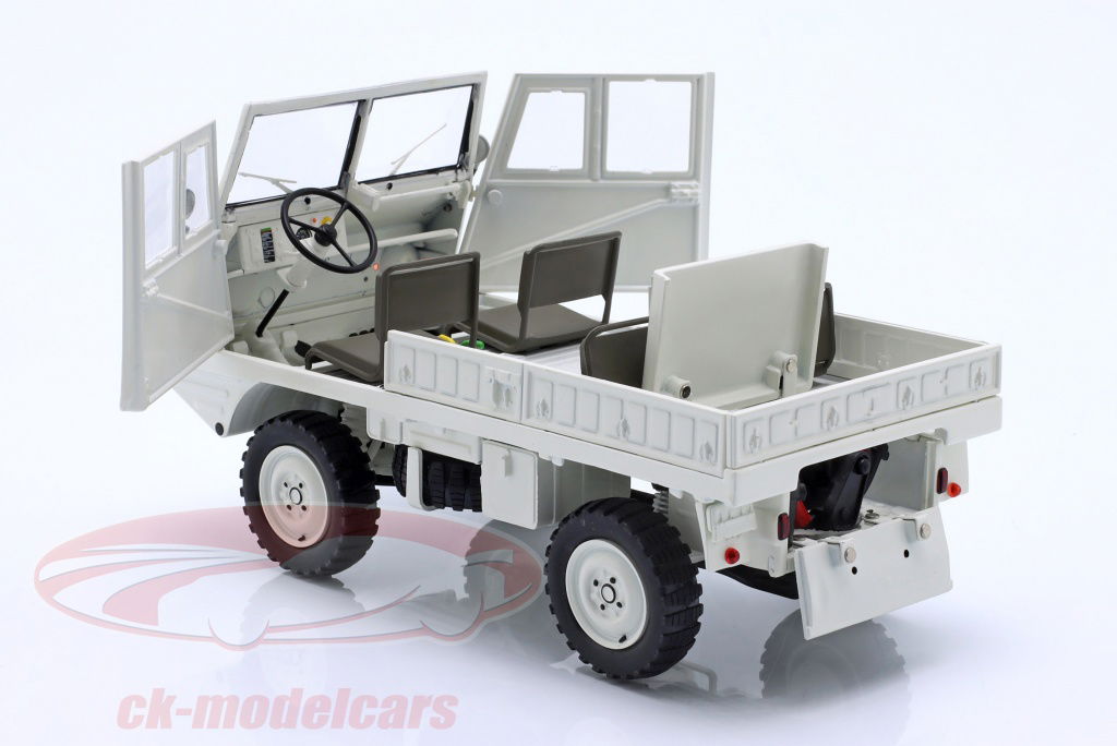 Schuco 1:18 Steyr-Puch Haflinger United Nations white